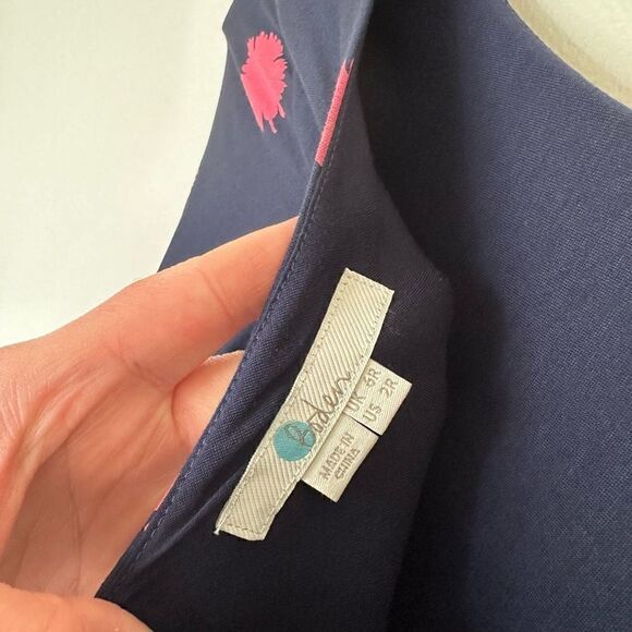 Boden Maisie Matte Navy and Pink All Over Floral Jersey Handkerchief Hem Midi Dr - Picture 4 of 13